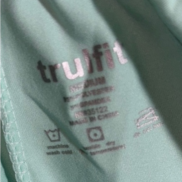 Trulfit Mint Green Women's Shorts Medium - Picture 4 of 4